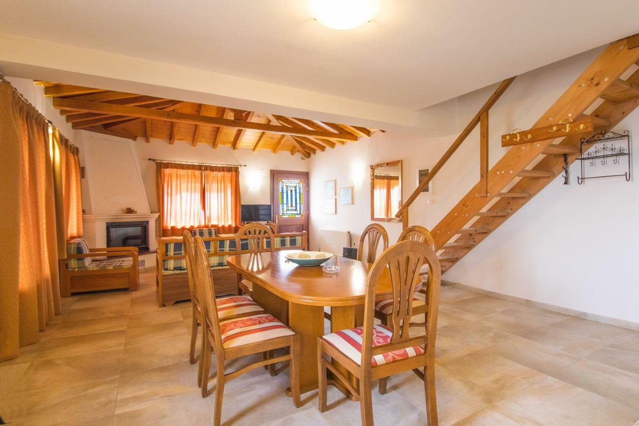 Armamento Villa Moni Evaggelistrias Bagian luar foto