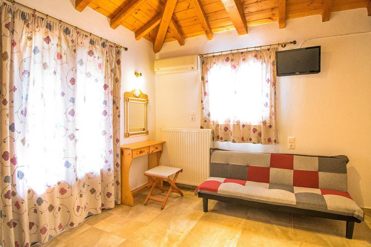 Armamento Villa Moni Evaggelistrias Bagian luar foto
