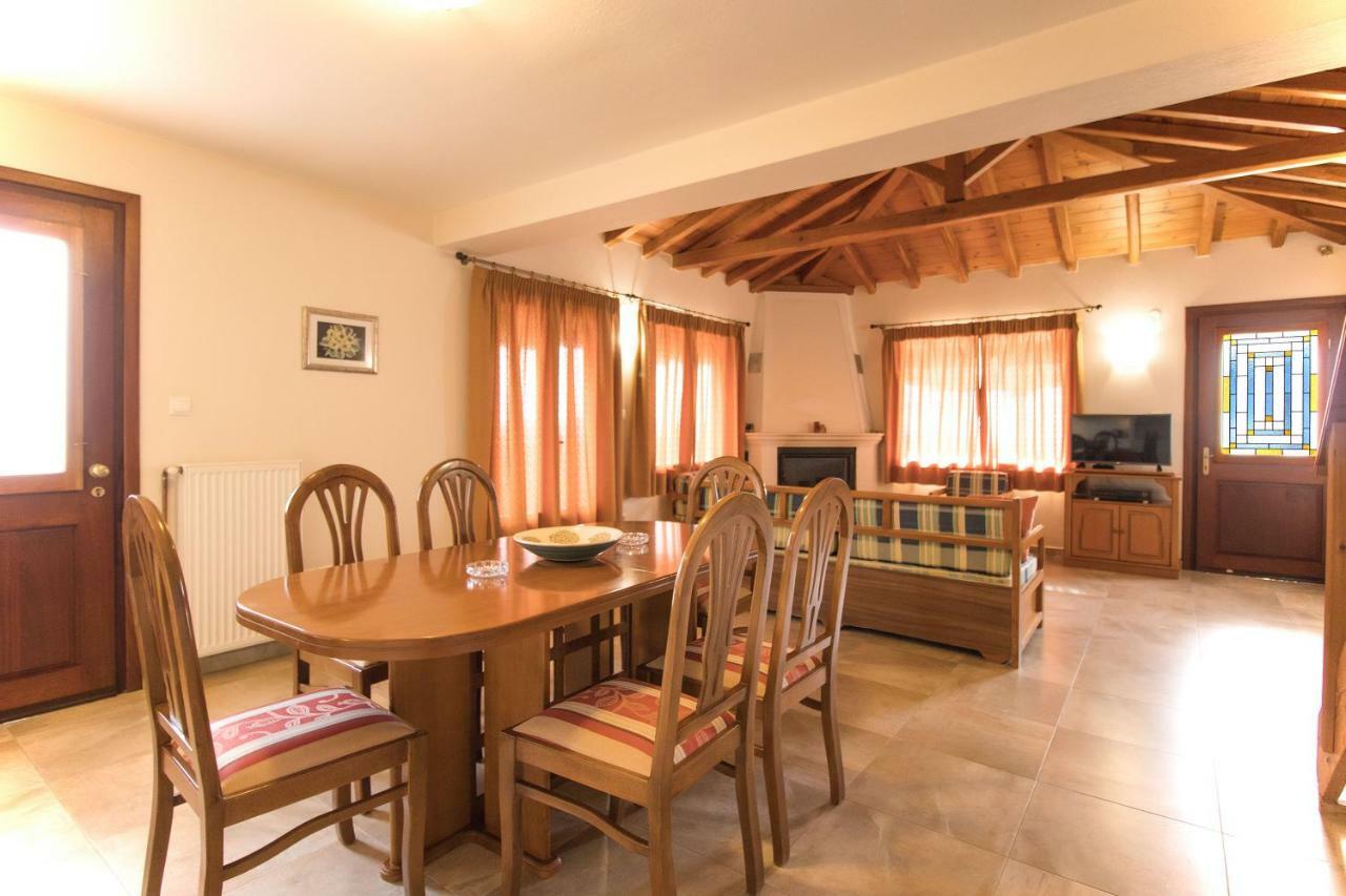 Armamento Villa Moni Evaggelistrias Bagian luar foto