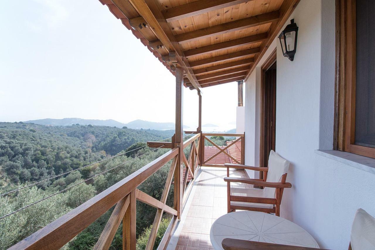 Armamento Villa Moni Evaggelistrias Bagian luar foto